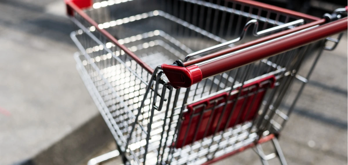 Strategia „Koszyka Promek”: Oszczędzaj mądrze na codziennych zakupach