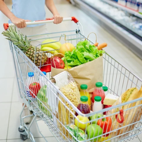 Jak efektywnie planować posiłki na cały tydzień i oszczędzać pieniądze?