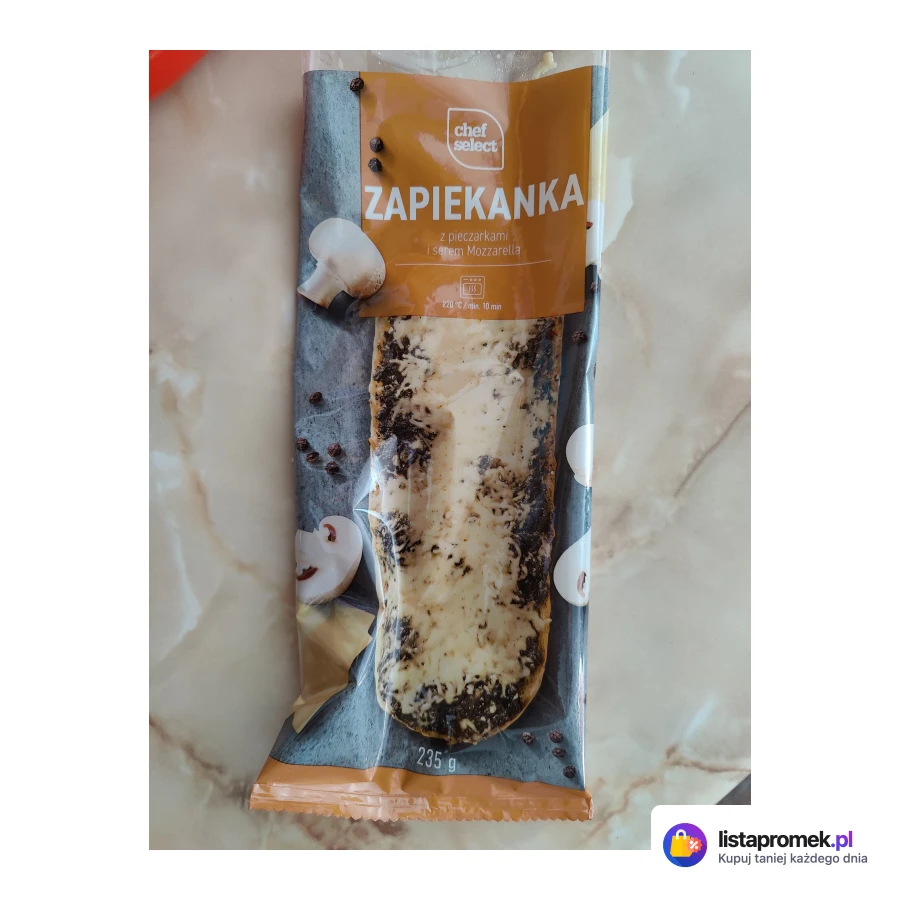 Zapiekanka z mozzarellą i pieczarkami